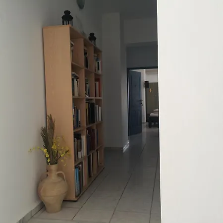 Ξενοδοχείο με διαμερίσματα ίριδα
