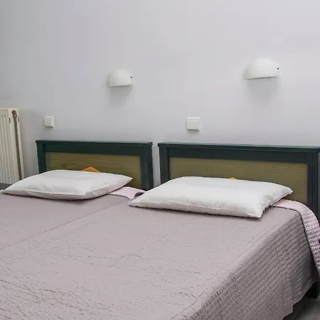Aparthotel Irida