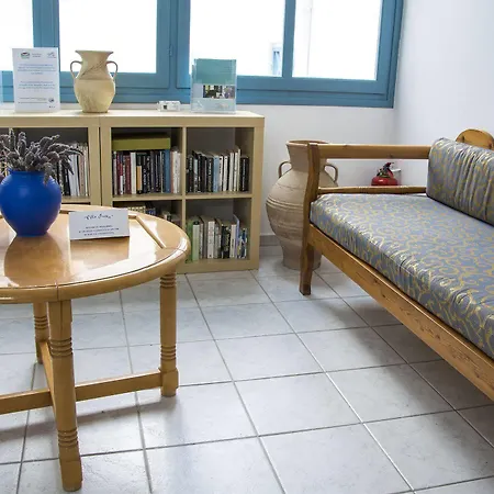 Irida Aparthotel