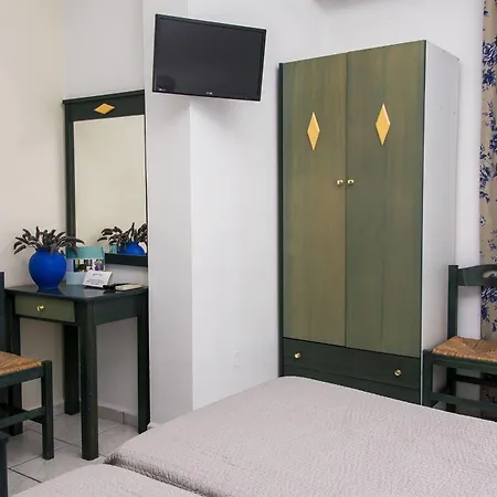 Irida Aparthotel Psari Forada